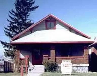 Main picture of 770 N Riley Ave