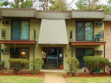 Main picture of 2 Strawberry Bank Rd