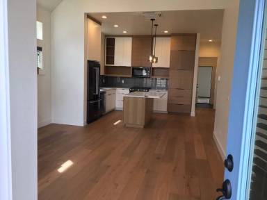 Main picture of 145 W Heising Dr