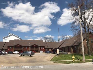 Main picture of 437 E Cherry St