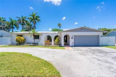 Main picture of 20110 SW 84th Pl