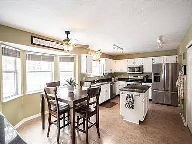 Main picture of 11337 Cherry Blossom East Dr