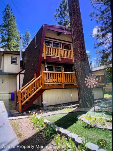 Main picture of 652 Barret Way