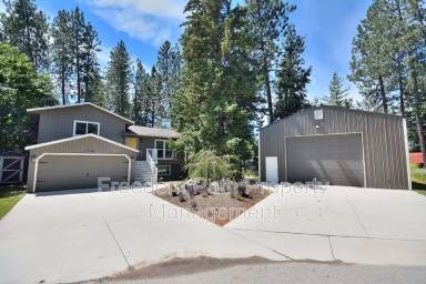 Main picture of 7144 W Tudor St