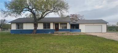 Main picture of 230 Princess Dr