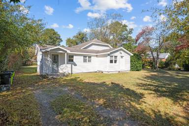 Main picture of 104 Glenburnie Dr