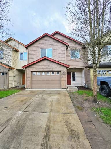 Main picture of 7211 NE 136th Ct