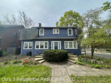 Main picture of 1701 E Washington St