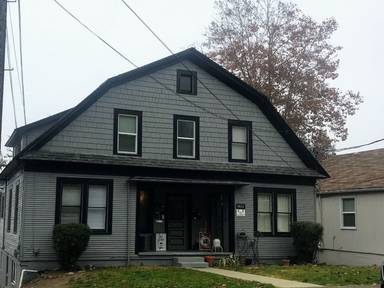 Main picture of 1632 SE Main St