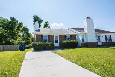 Main picture of 101 Creekview Dr