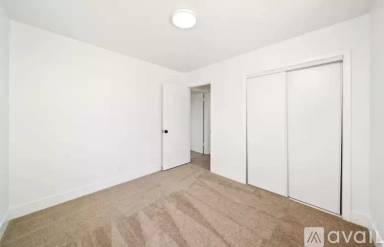Main picture of 5311 79th St