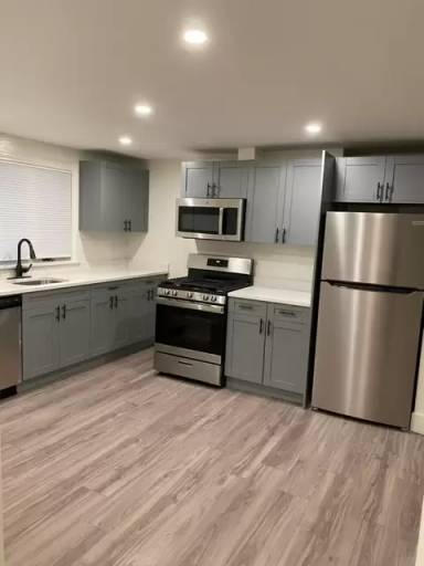 Main picture of 186 Lexington St