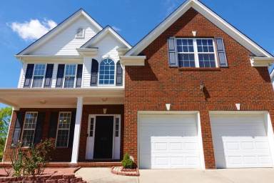 Main picture of 335 Surrywood Dr