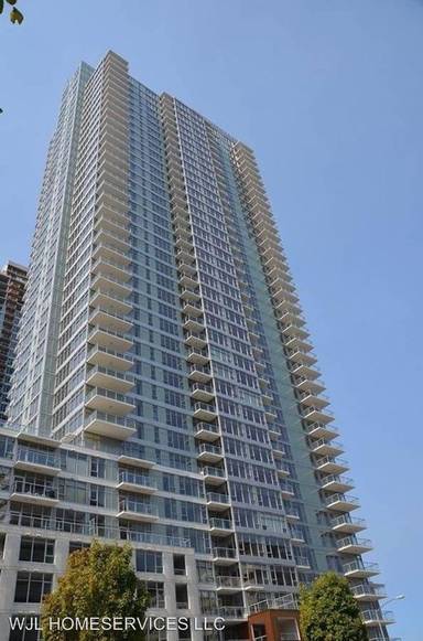 Main picture of Insignia By Bosa