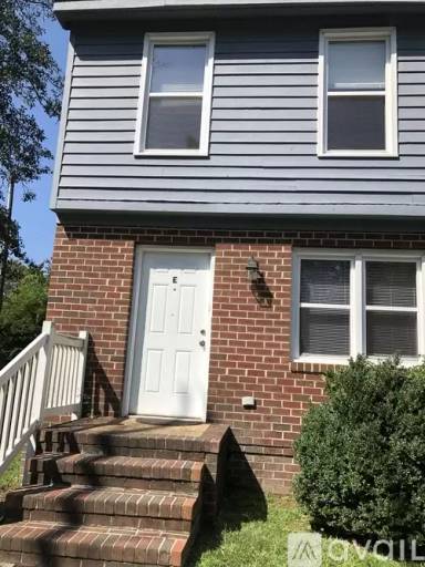 Main picture of 294 Ironbound Rd