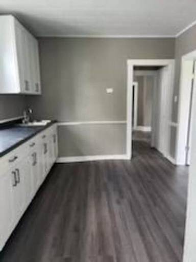 Main picture of 1619 George St