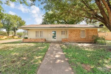 Main picture of 1489 Glendale Dr