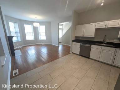 Main picture of 3867 Botanical Ave