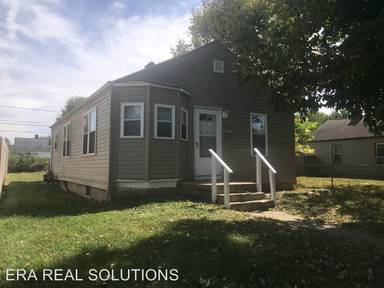 Main picture of 934 Seymour Ave