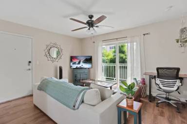 Main picture of 2020 Diamond St