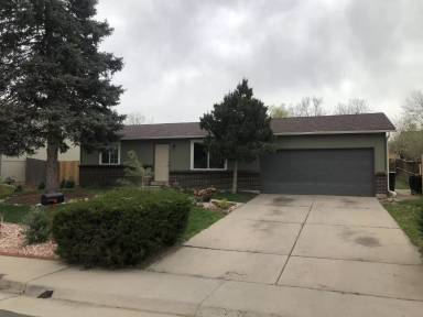 Main picture of 15594 E Floyd Ave