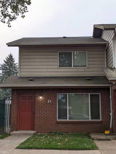 Main picture of 3105 Bridge St