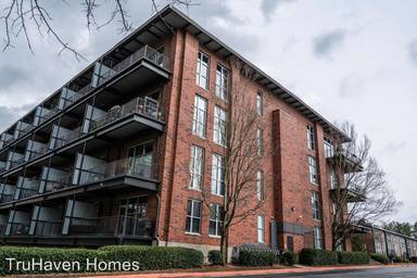 Main picture of Peachtree Malone Lofts
