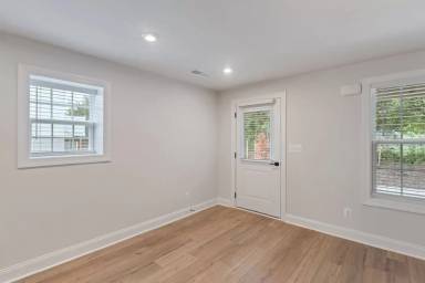 Main picture of 2232 Leeham St