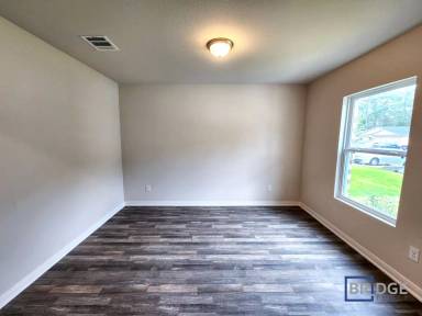 Main picture of 10083 Cerritos Dr