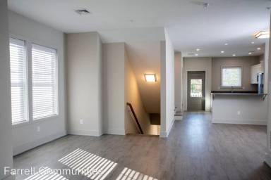 Main picture of Hudson Place At Fishkill