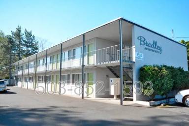 Main picture of 4555 SW Erickson Ave