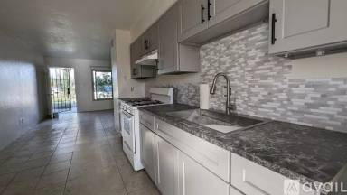 Main picture of 43145 Kenya Dr