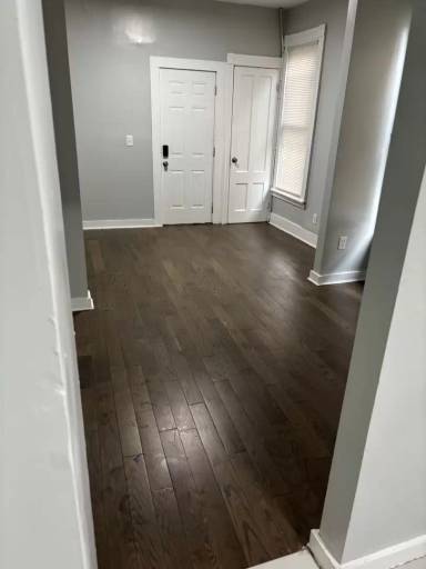 Main picture of 463 Orchard St