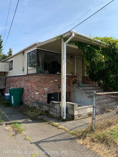 Main picture of 11334 Meridian Ave N