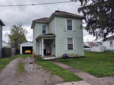Main picture of 2358 Hoge Ave