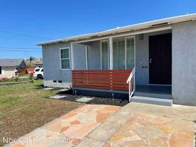 Main picture of 31740 Carroll Ave