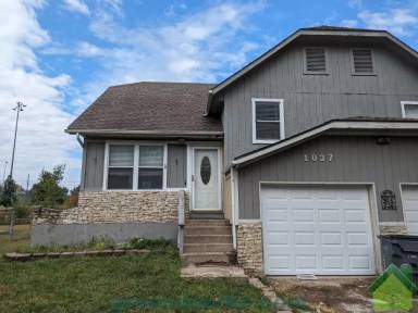 Main picture of 1037 N Jan Mar St
