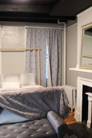 Main picture of 2 Champney Pl