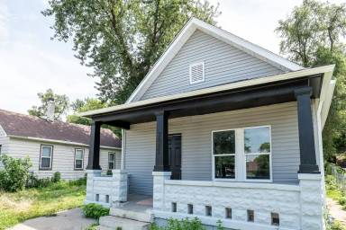 Main picture of 2627 Y St
