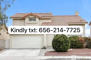 Main picture of 1427 Desert Ridge Ave