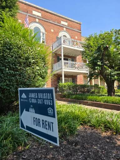 Main picture of 608 N Authur Ashe Blvd