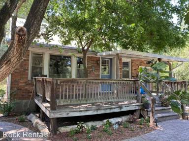 Main picture of 11812 W Morgan Ave