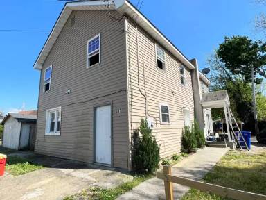 Main picture of 417 Garrison Ave