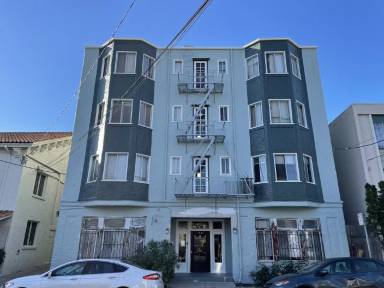 Main picture of 1521 3rd Ave