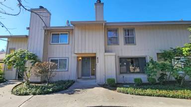 Main picture of 422 Florin Rd