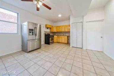Main picture of 229 61st St