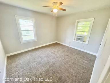 Main picture of 407 Academy St