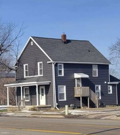 Main picture of 1951 Porter St SW