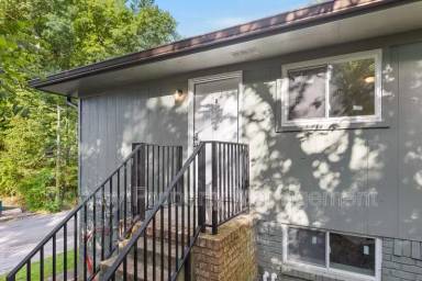 Main picture of 133 W Ridgewood Ave