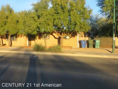 Main picture of 3104 N Mountain Ave